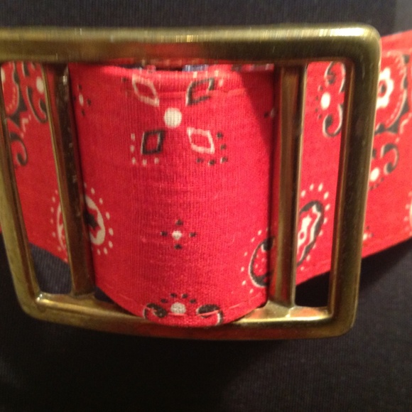 Vintage Red Bandana belt Gold tone big buckle - Picture 2 of 4